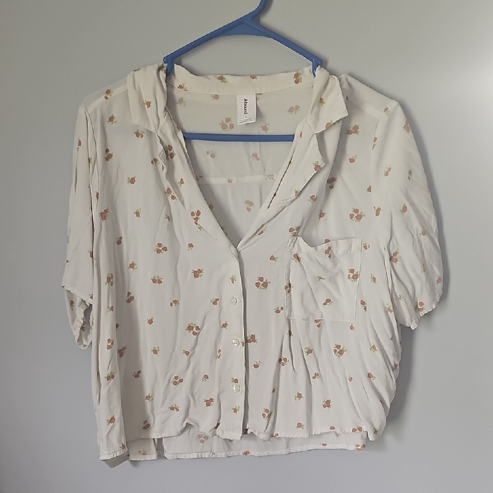 Abound White Floral Button Down Shirt